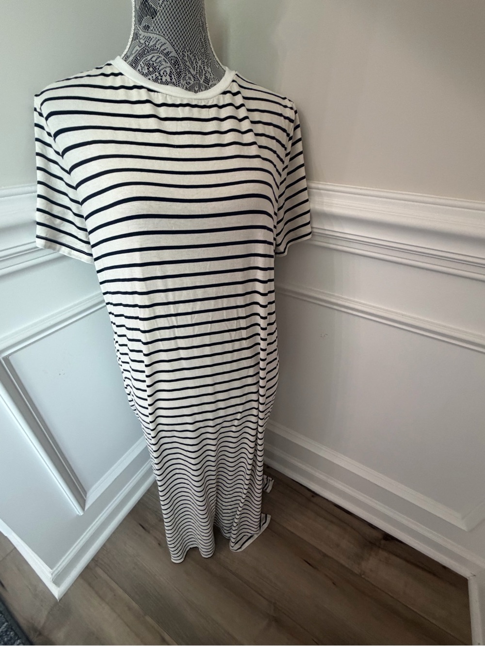Boutique Womens Black And White Stripe Maxi Oversized Dress Size L New
